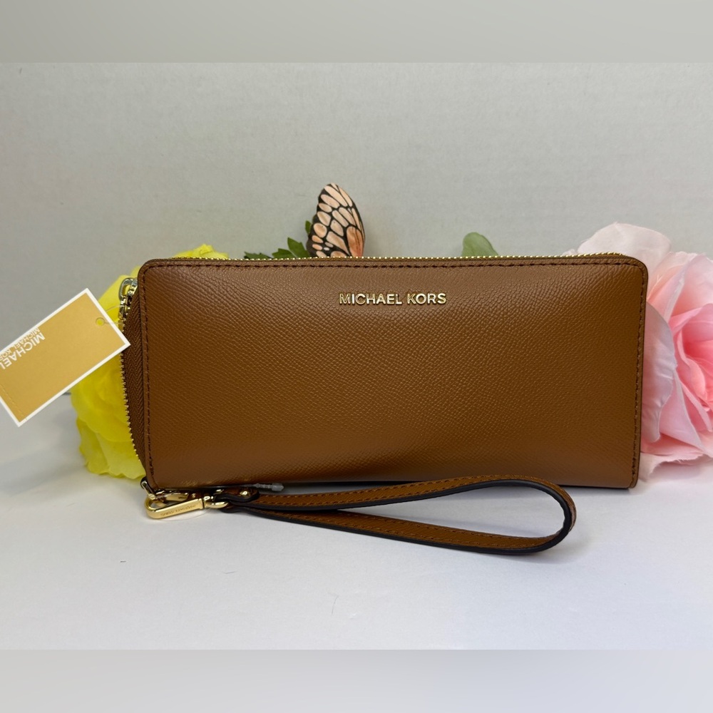 Michael Kors Large Continental Wallet/Wristlet
